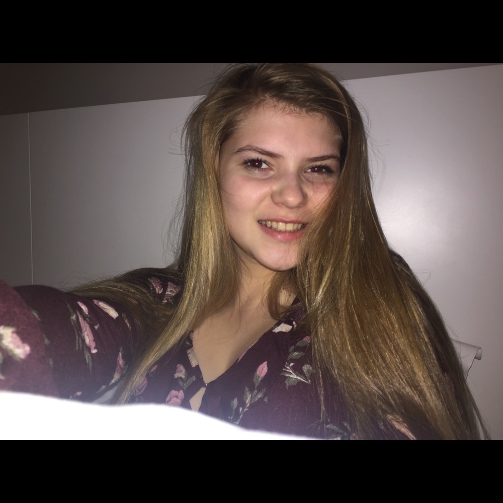 Meet your Posher, Kiersten